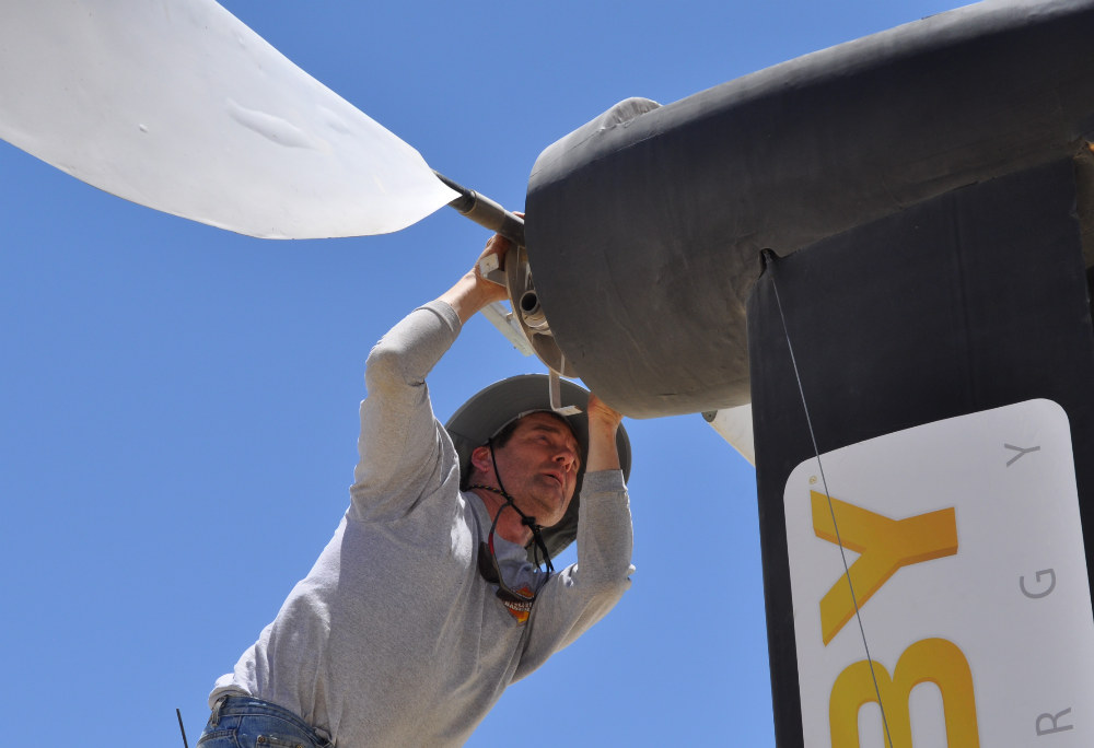 installing_prop